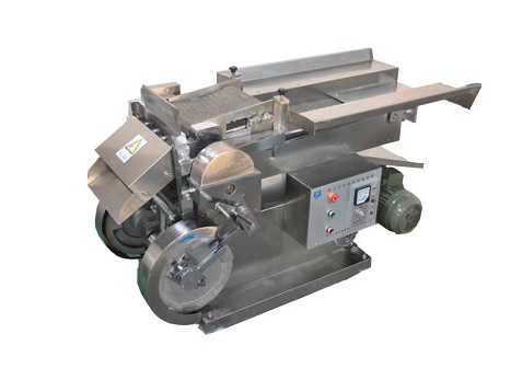 QJBC-300C型剁刀式切藥機(jī).jpg